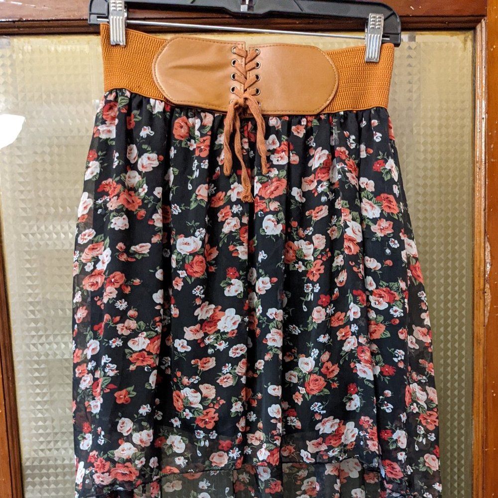 Floral Western Style Skirt, Size M